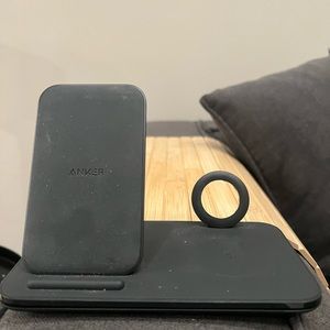Anker powerwave 3-in-1 charger